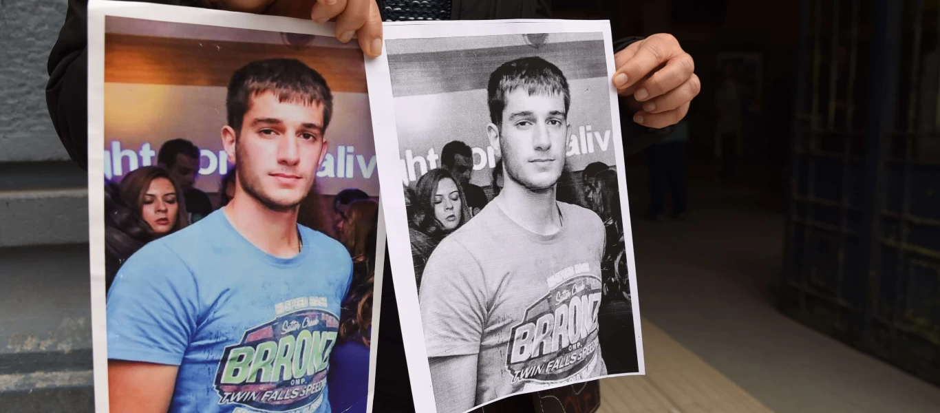 Συγκλόνισε ο πατέρας του Β.Γιακουμάκη: «Τον έστειλα σε ένα 'μαγαζί' με ανήθικους να σπουδάσει»